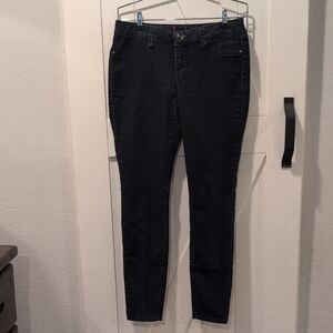 Elle Women's Black Stretch Skinny Jeans, Size 10 – Sleek and Comfy Fit